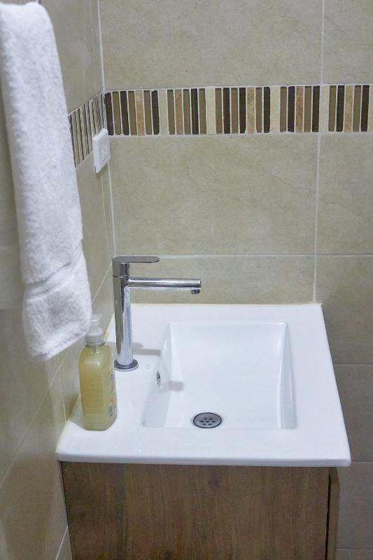 cómodo apartamento gran ubicación y a/c - image 33