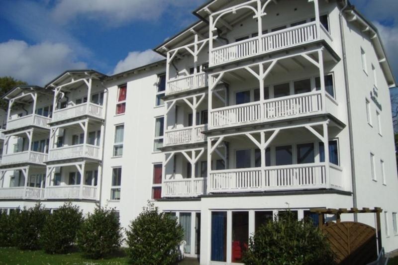 Apartment with Balcony image 2
