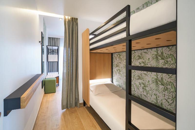 Classic Double Room with Bunk Beds and Balcony image 3