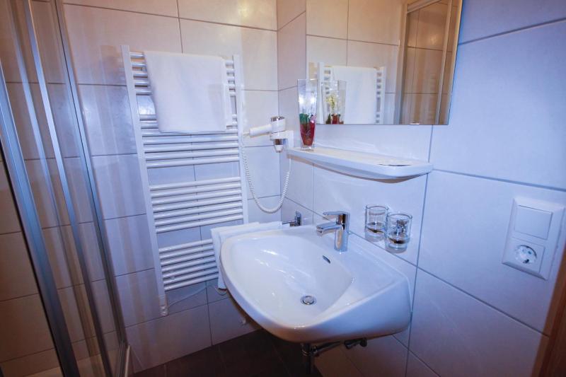 Comfort Double Room image 4