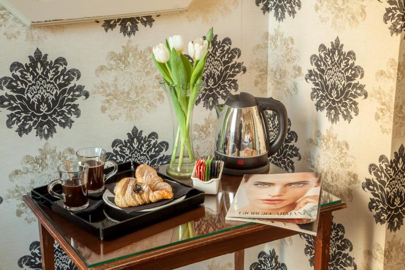 Suite with Terrace image 2