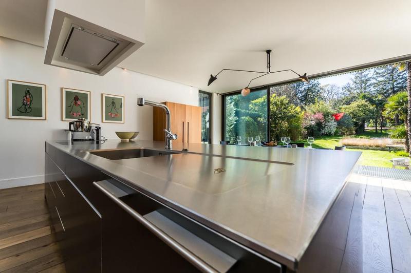 JOY Architect's villa with heated swimming pool and garden in Biarritz - image 43