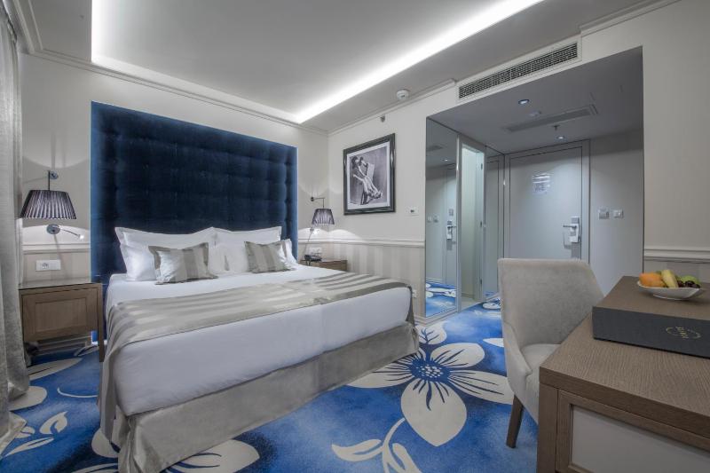 Grand Hotel Slavia - image 25