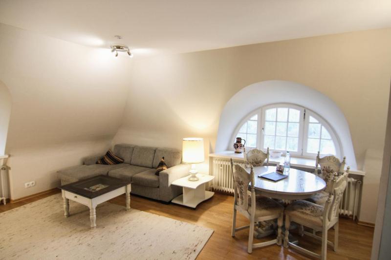 One-Bedroom Apartment image 1