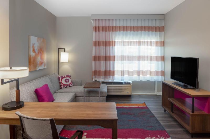 Executive King Room image 3