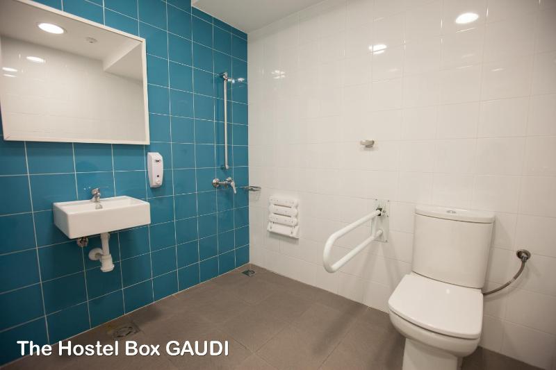 Rocket Hostels Gracia - image 14