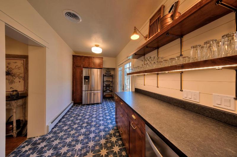 Cali Cochitta Vacation Rentals - image 22