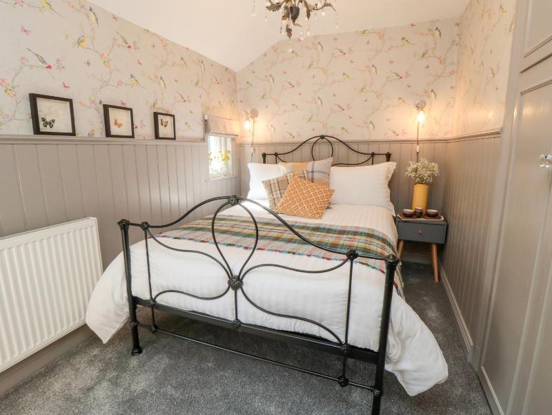 Esk View Cottage - image 17