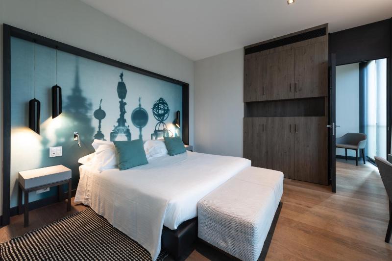 Superior Two-Bedroom Suite image 1