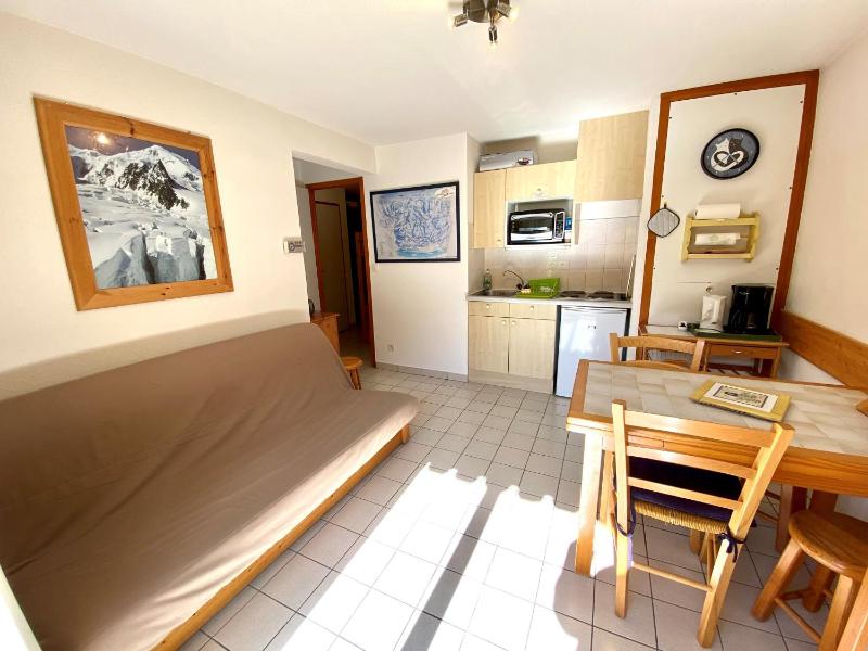 Two-Bedroom Apartment image 4