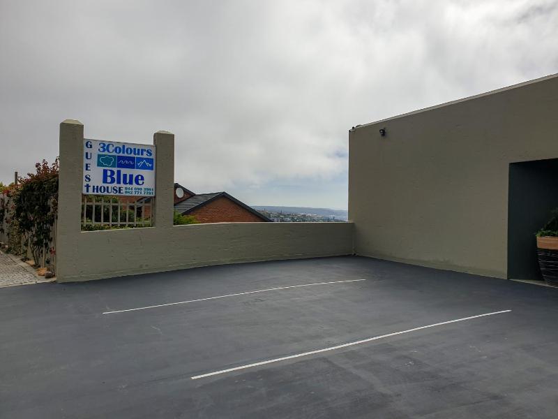 3ColoursBlue Guest House - image 16