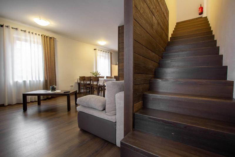Apartment - Split Level image 4