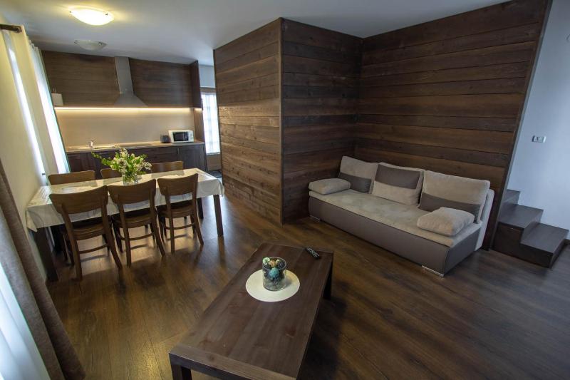 Apartment - Split Level image 3