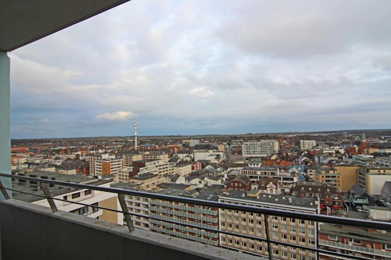 Apartment with Balcony image 3