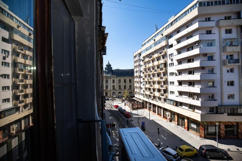 Metropole Apartments Studio Old City - image 5