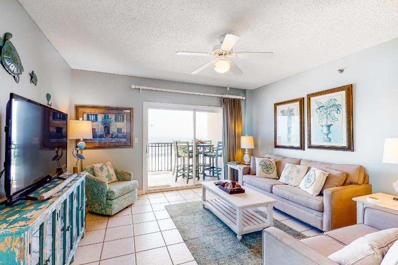 Three Bedroom Apartment image 3