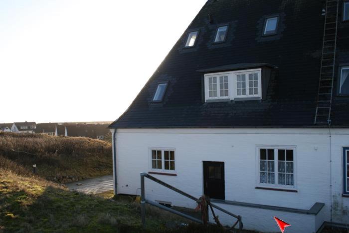 Apartment with Terrace image 2