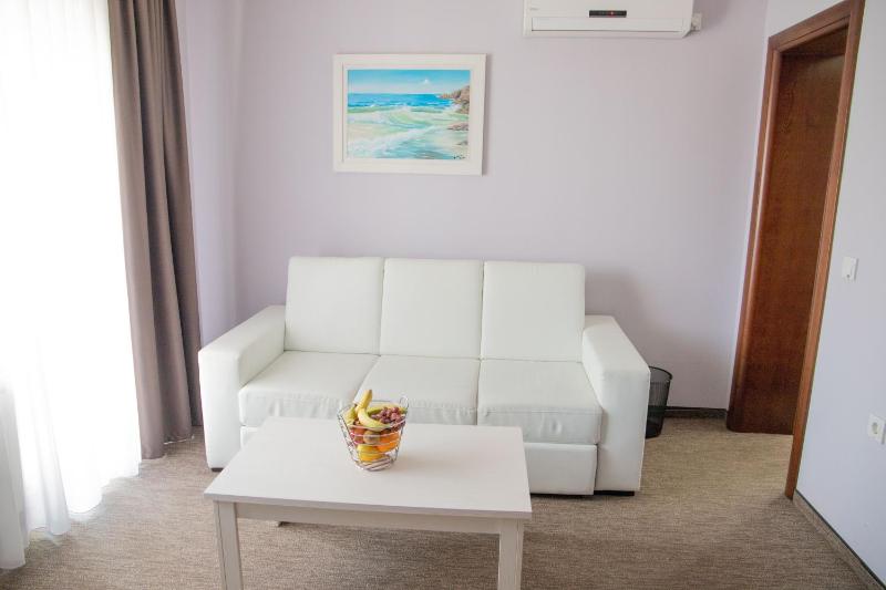 Standard Apartment image 4