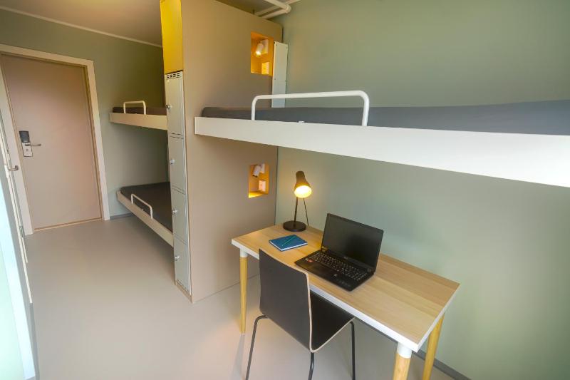 Triple Room with Private Bathroom image 1