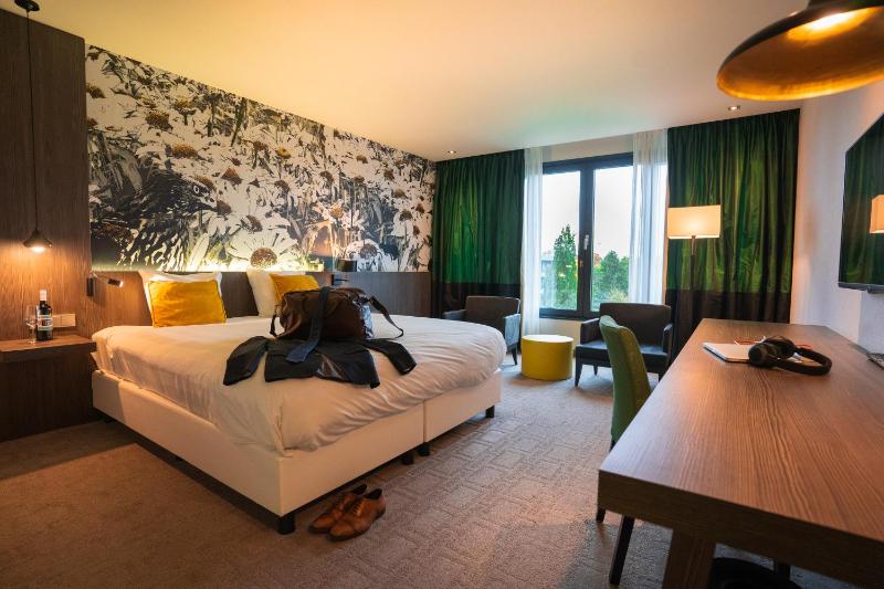 Comfort King Room image 3