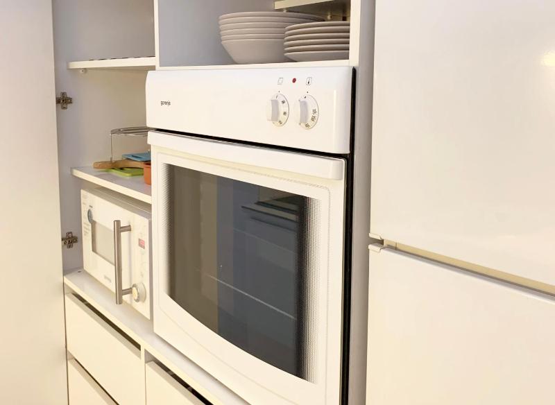 One-Bedroom Apartment with Terrace image 3