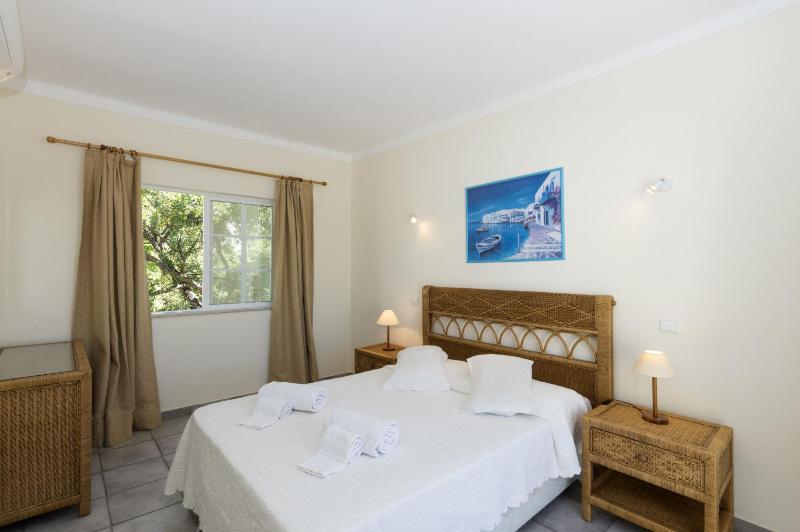 One-Bedroom Villa with Garden View image 3