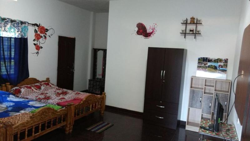 Double Room image 2