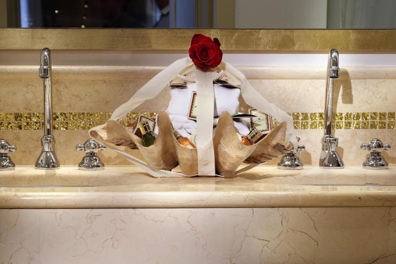 Junior Suite image 3
