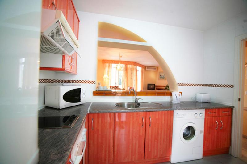 Ona Campanario - image 42