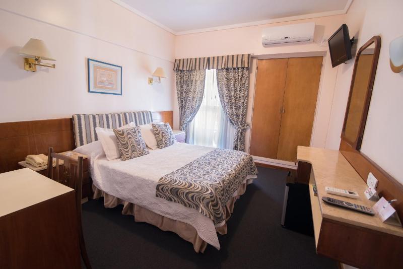 Gran Hotel Continental - image 12