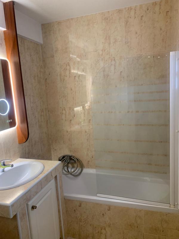 Suite with Sea View image 2