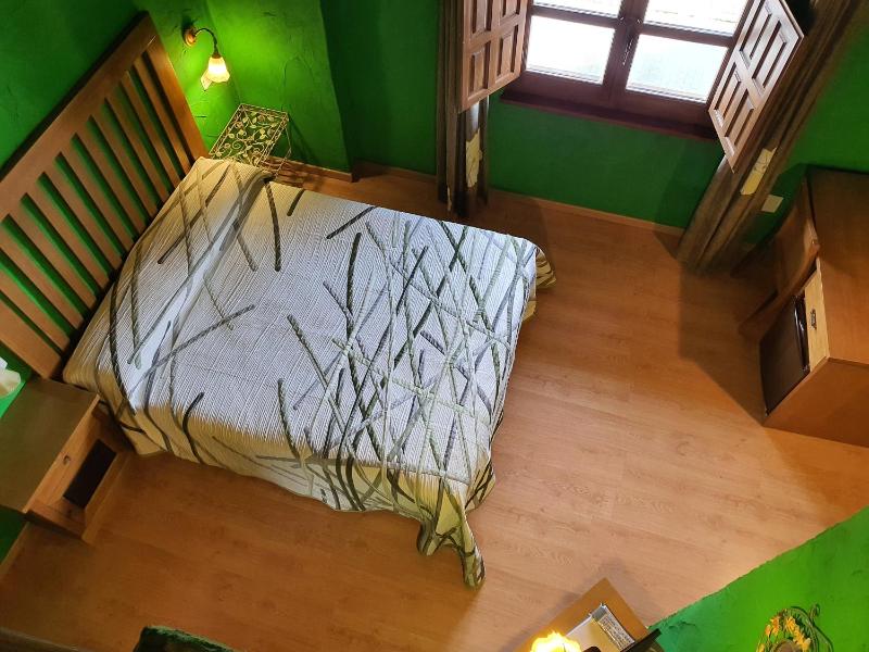 Double Room image 4
