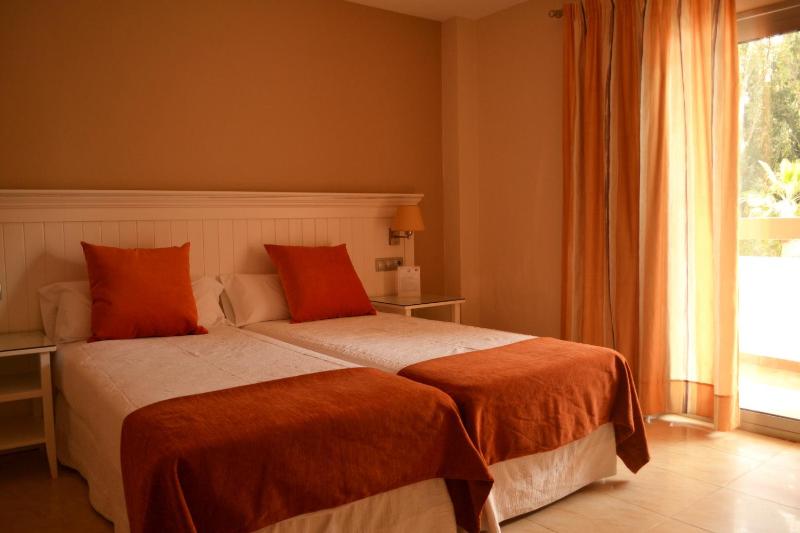 Double or Twin Room with Pool View image 3