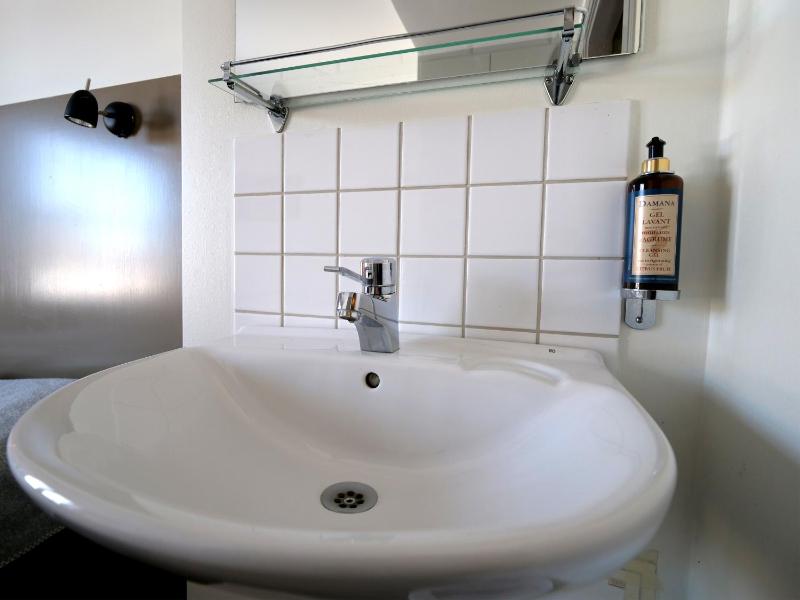 Double or Twin Room with Shared Bathroom image 2