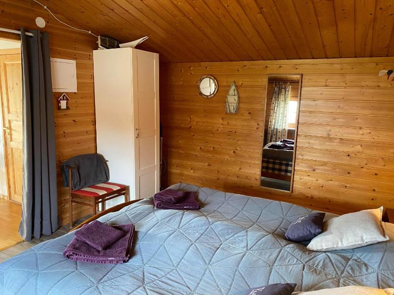 One-Bedroom Cottage image 3