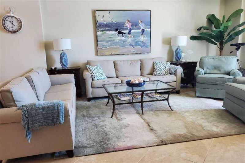 Three-Bedroom Apartment image 1