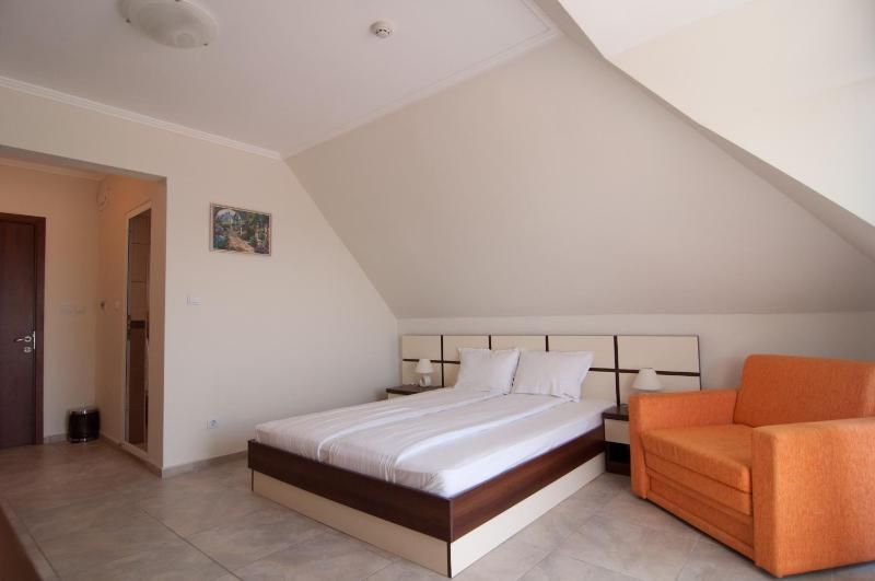 Double Room with Terrace image 4