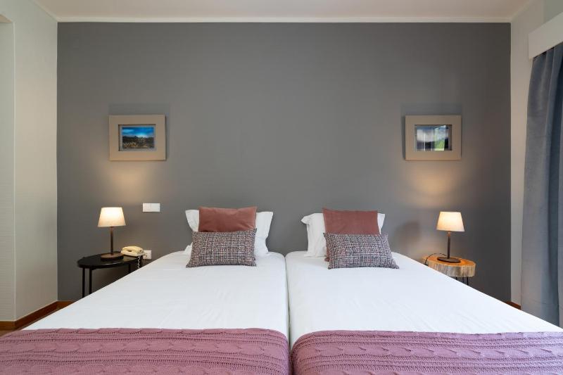 Double Room image 2