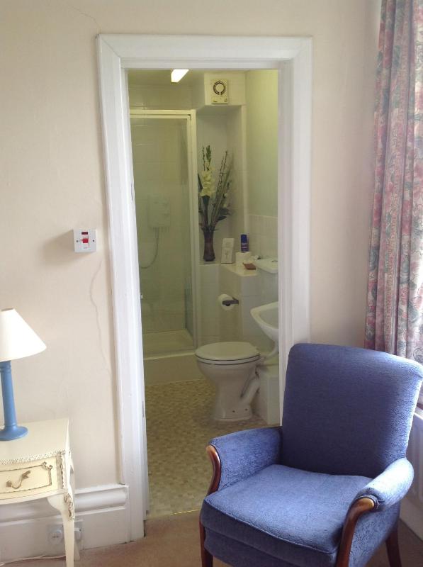 Double Room with Shower image 2
