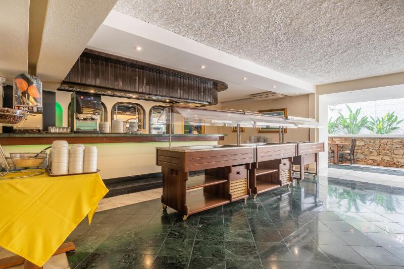 Carvoeiro Garden Hotel - image 24