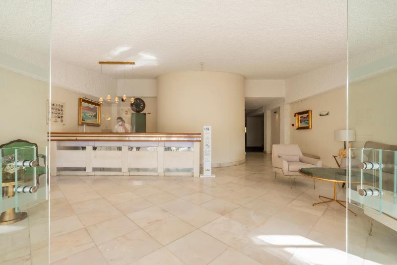 Carvoeiro Garden Hotel - image 17