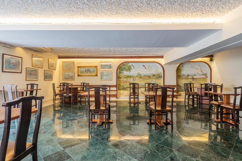 Carvoeiro Garden Hotel - image 25