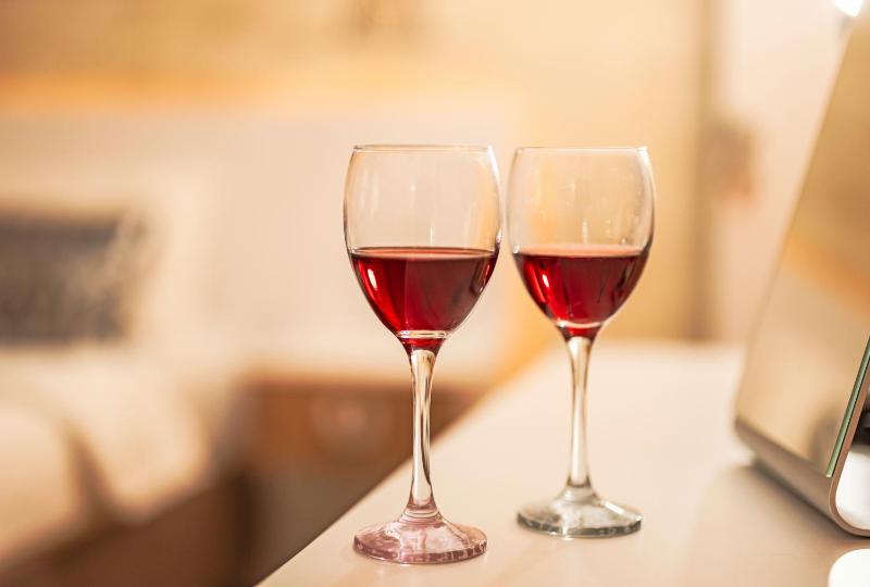 Standard Double Room image 3