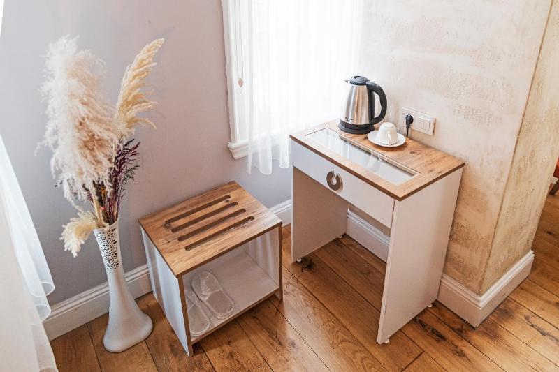 Deluxe Double Room image 4