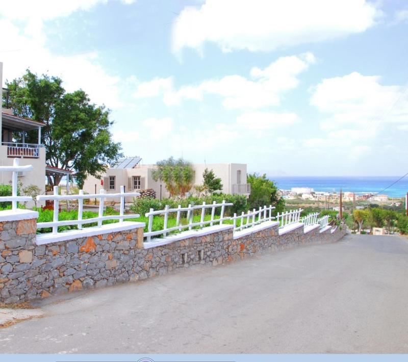 Panorama-Seaview Studios & Apartments - image 26