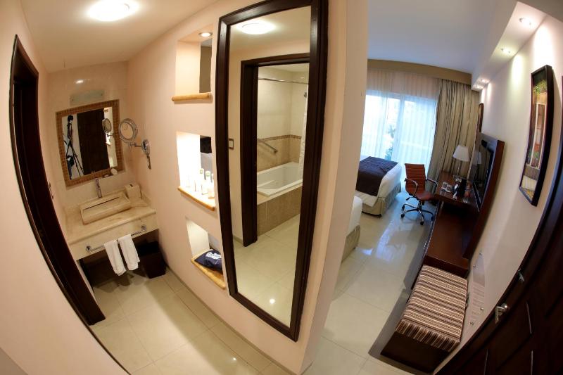 Wyndham Merida - image 12