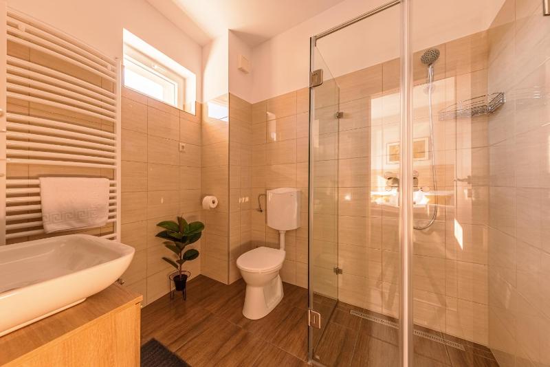 Superior Double or Twin Room image 2