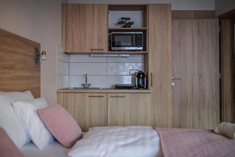 Double or Twin Room image 3