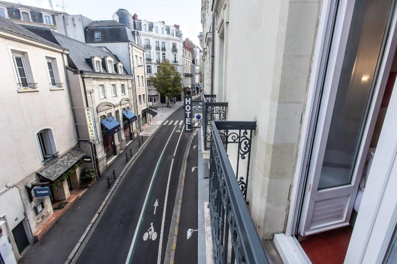 Hotel Continental - image 4