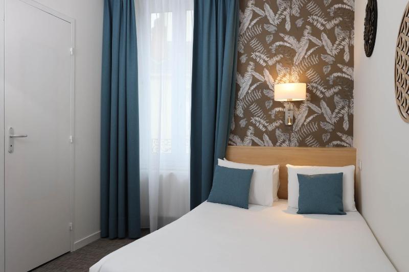 Hotel Continental - image 39